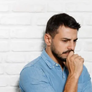 9 Unmistakable Signs A Man Has A Fragile Ego